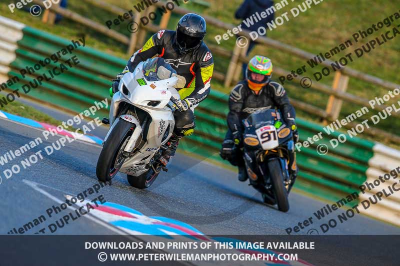 PJM Wedding Photography;enduro digital images;event digital images;eventdigitalimages;mallory park;mallory park photographs;mallory park trackday;mallory park trackday photographs;no limits trackdays;peter wileman photography;racing digital images;trackday digital images;trackday photos